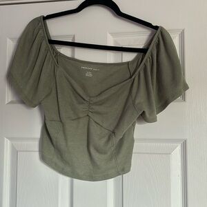 American Eagle Olive/Green Cropped Flowy Shirt | Size M